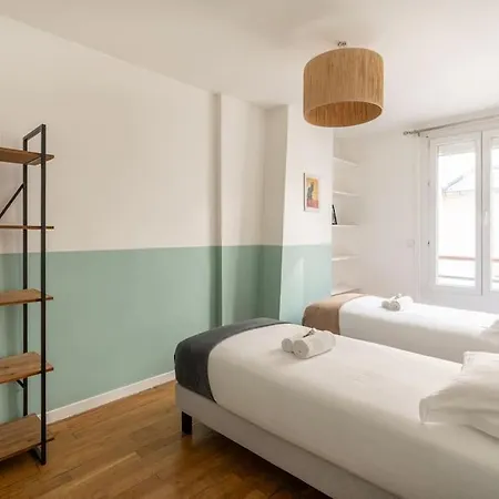Bright And Spacious Flat -montmartre *